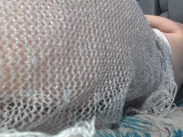 Lucy-mature live cam