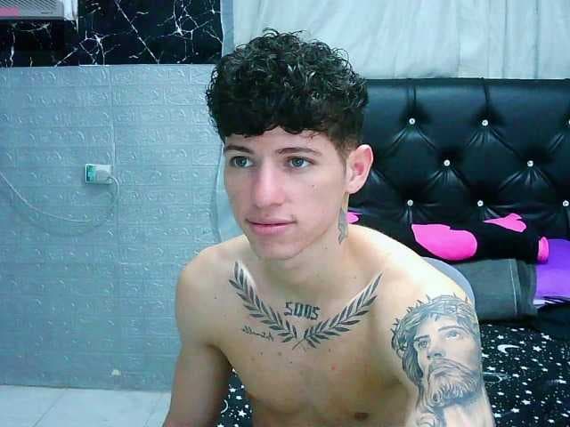 MattiaGorii live cam