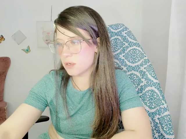 ZooeyBelair live cam