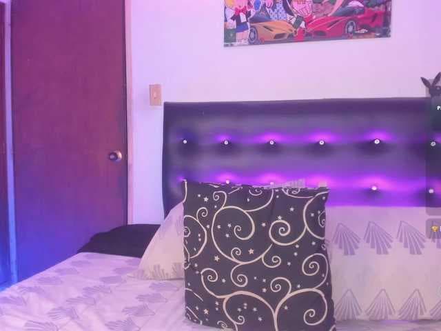 AngelsJones live cam