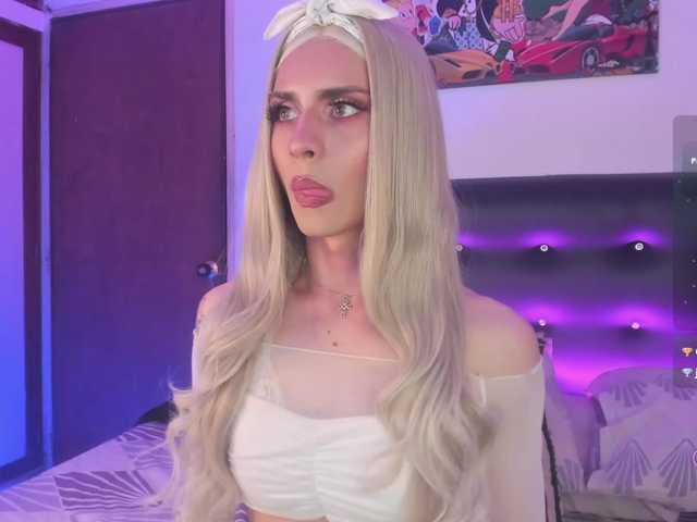 AngelsJones live cam on BongaCams