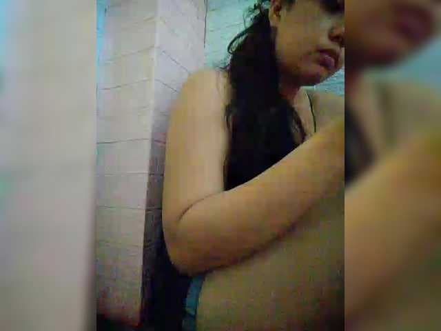 hornylittleprincess69 live cam