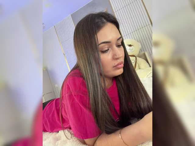 Anutka-chocolatee live cam