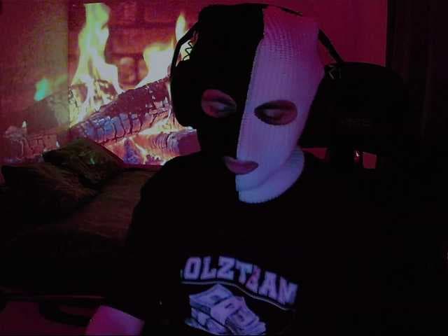 fame live cam