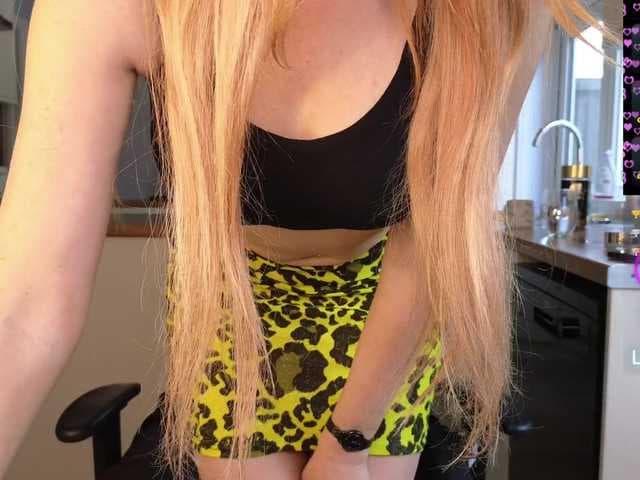 stripmequick live cam
