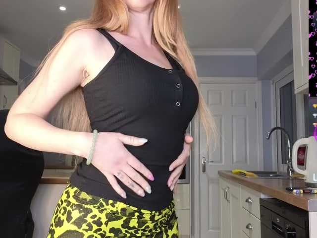 stripmequick live cam