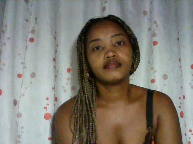 kylie11 live cam