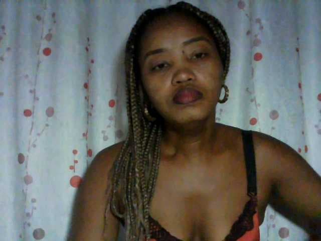 kylie11 live cam