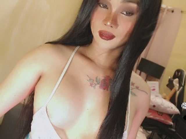 SeductiveBombshellx live cam