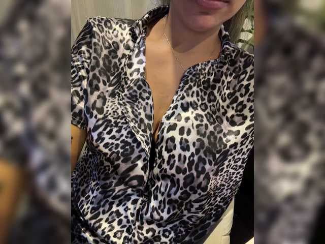 EmilyLeah live cam