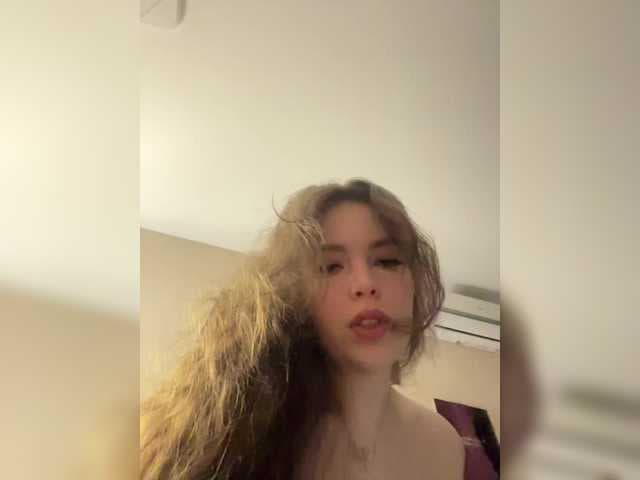 YourLadyyy live cam