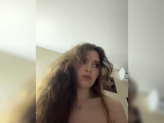 YourLadyyy live cam