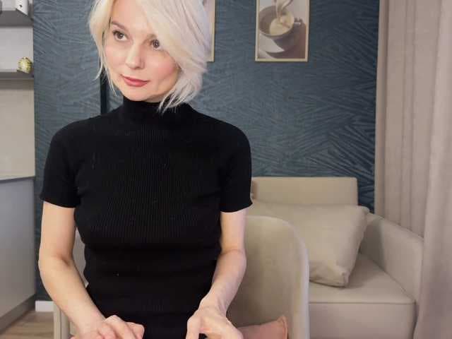 -Molly live cam