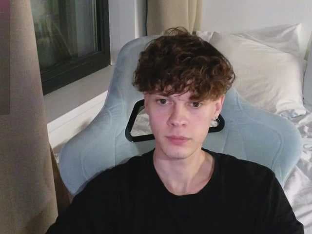 CuteThomas live cam