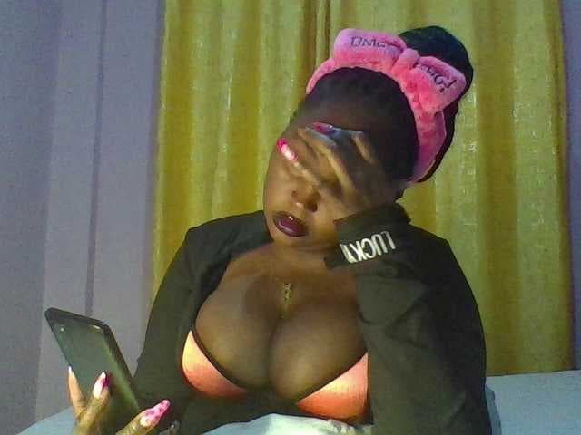 Curvysexy live cam