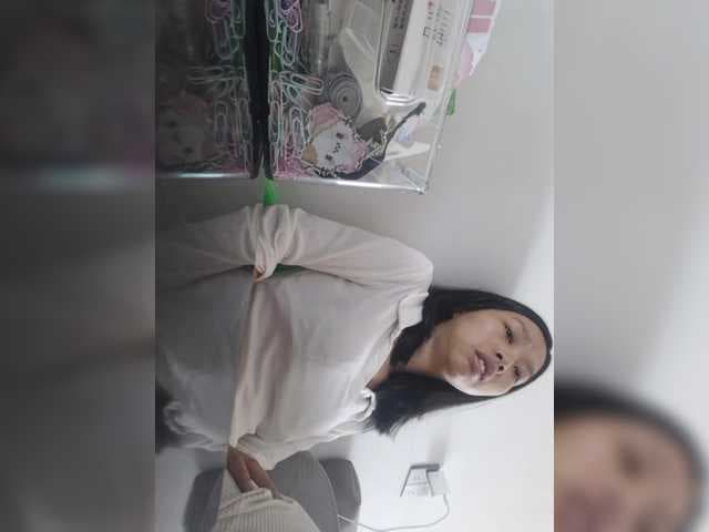 Selinababy99 live cam