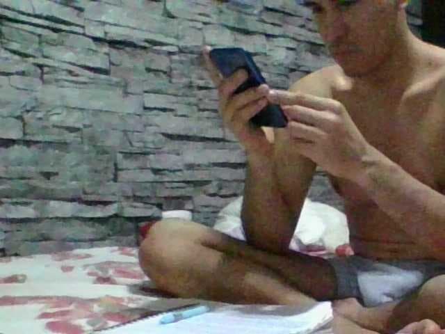 Sexylatin64 live cam