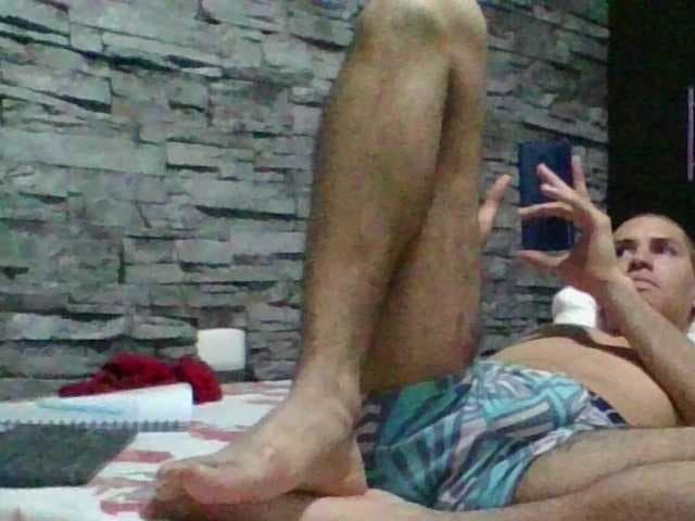 Sexylatin64 live cam