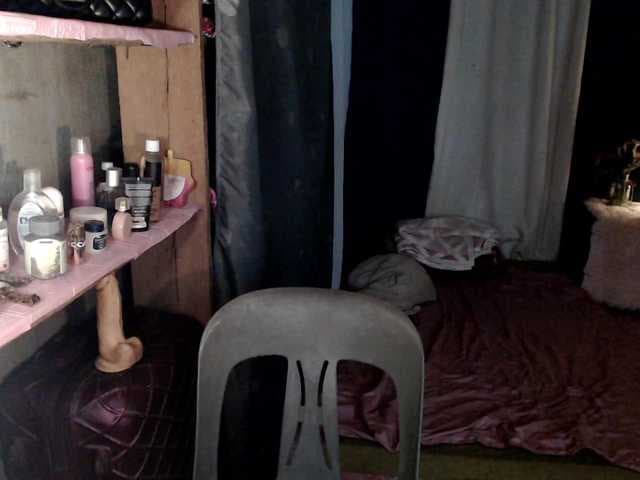 ursluttygirl live cam