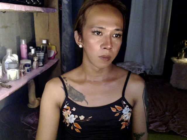 ursluttygirl live cam