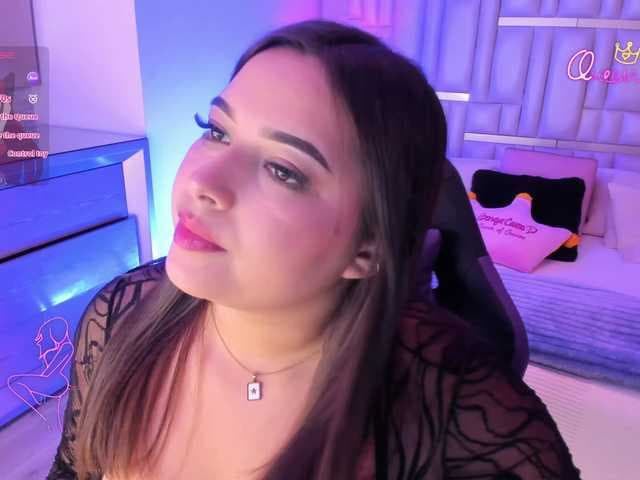 EinnyMure live cam
