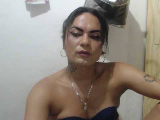 Analiasmith89 live cam