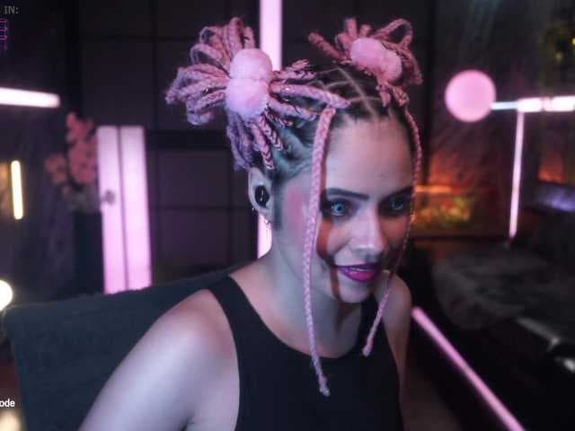 Alessa-Goreng live cam