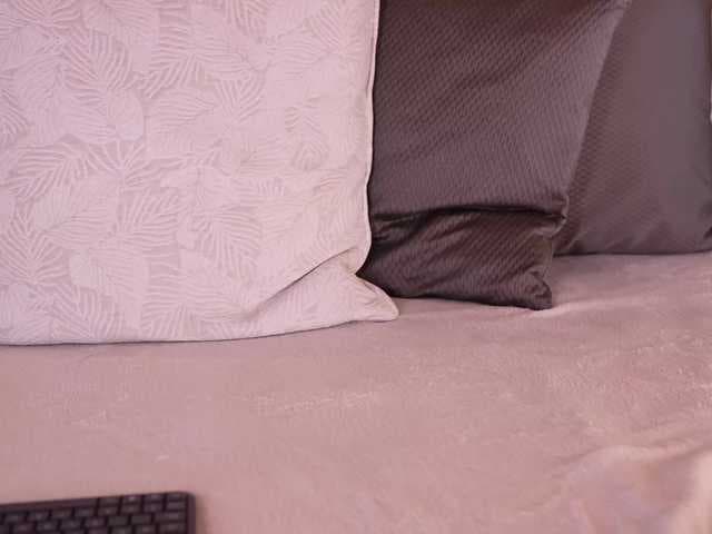 IvyEllis live cam