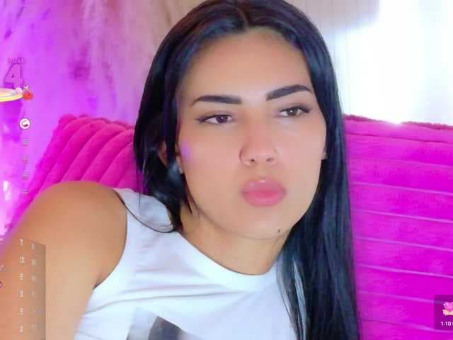 IsaValencia live cam