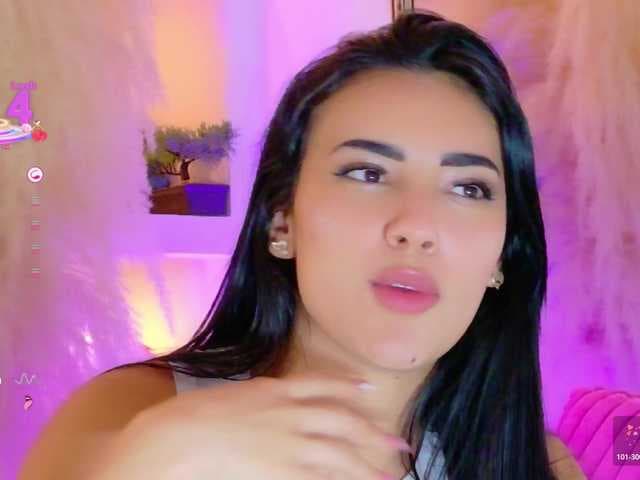 IsaValencia live cam