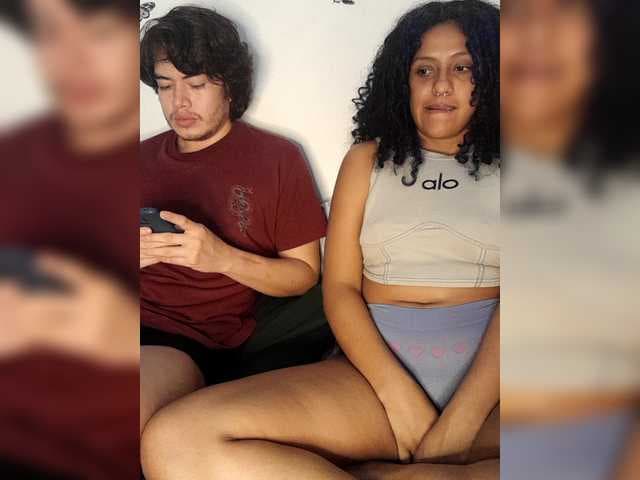 HotHoneyChile live cam