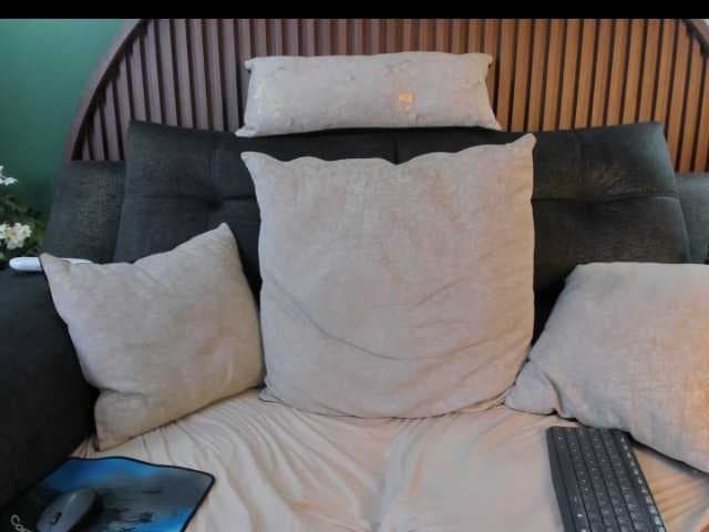 Shanel-queen live cam