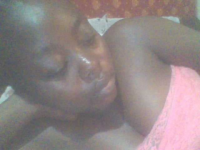 PrettyG live cam