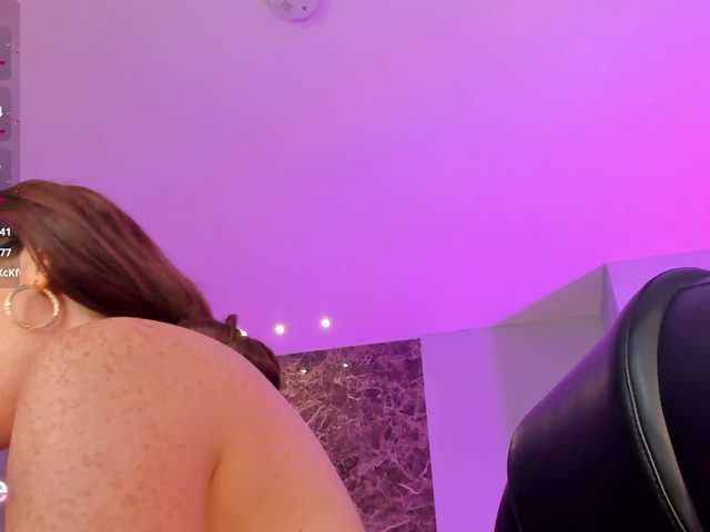 CorinneRusso live cam