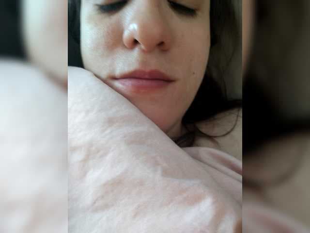 LuxeAngel live cam