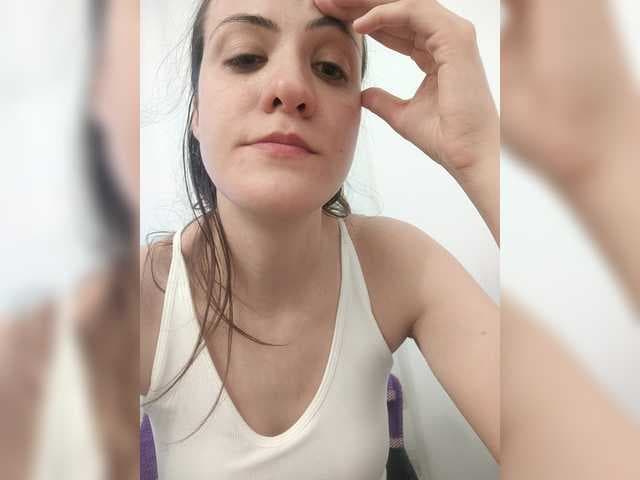 LuxeAngel live cam