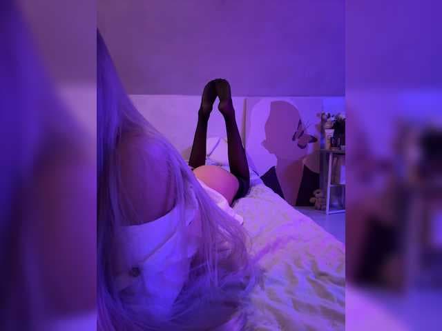 paulIine live cam
