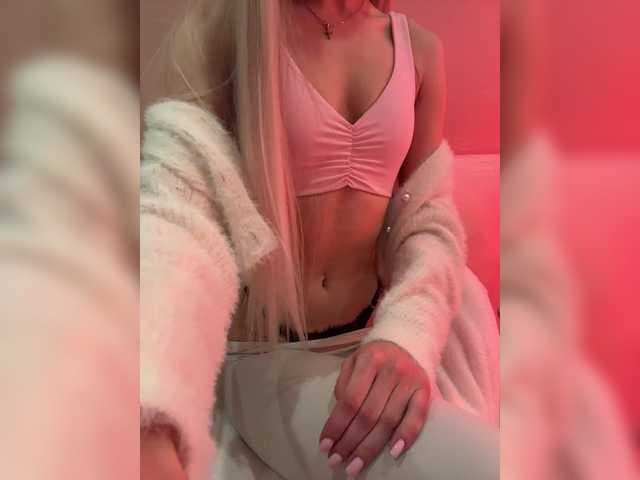 twoy_secret live cam