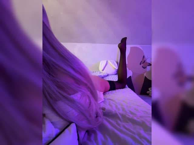 paulIine live cam