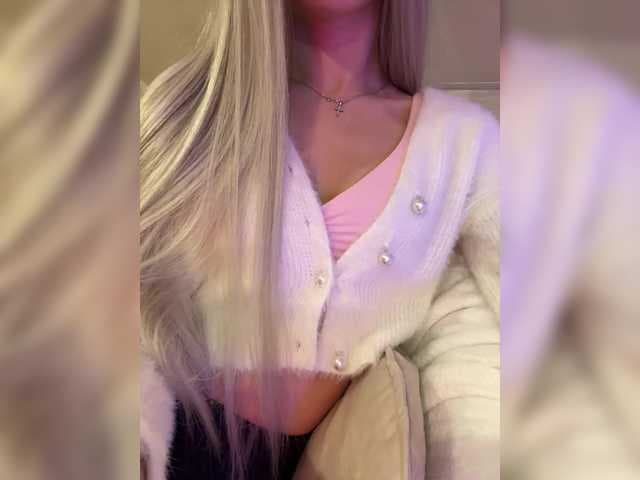 twoy_secret live cam