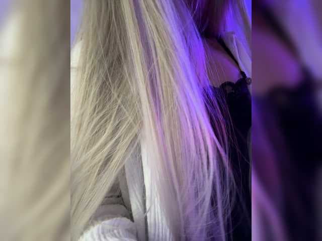 paulIine live cam