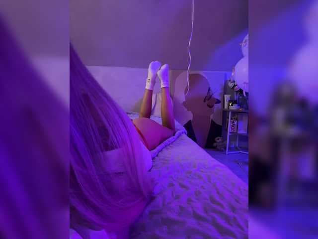 paulIine live cam