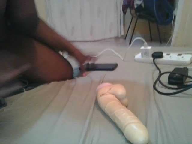 Swityass24 live cam
