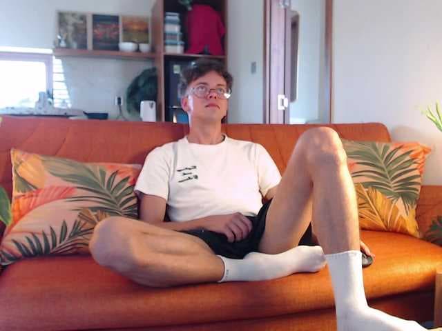 William-Henry live cam