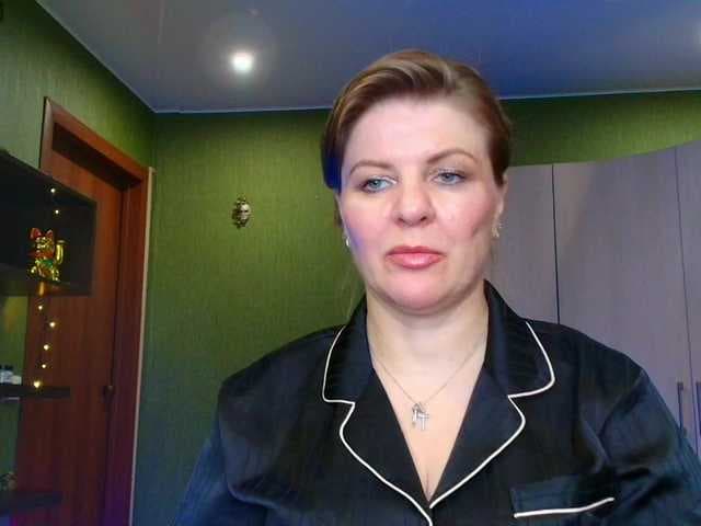 Veronika_Gold live cam