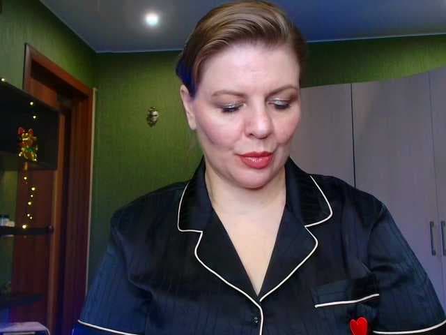Veronika_Gold live cam