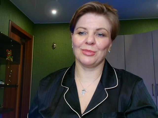 Veronika_Gold live cam