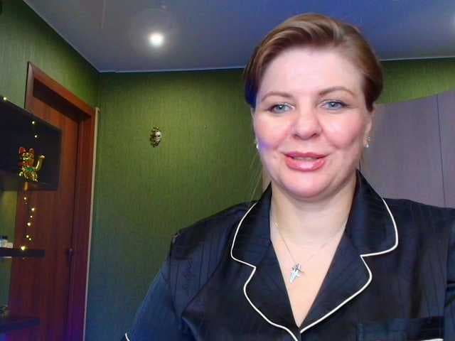 Veronika_Gold live cam