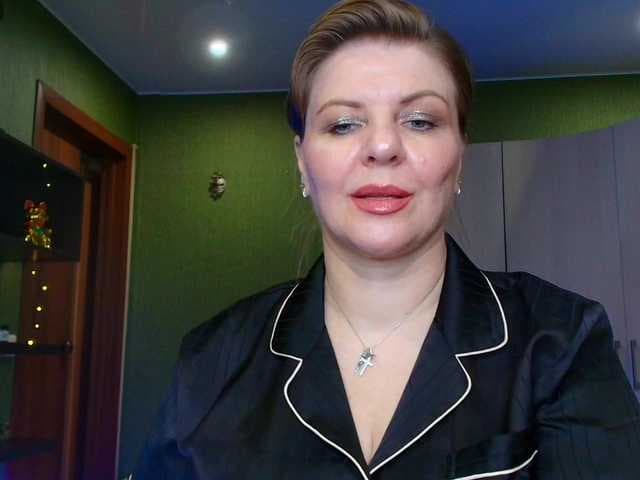 Veronika_Gold live cam