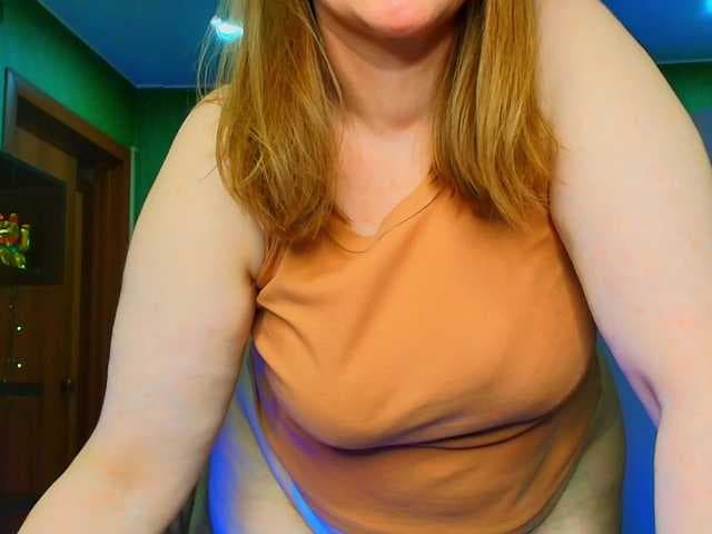Veronika_Gold live cam
